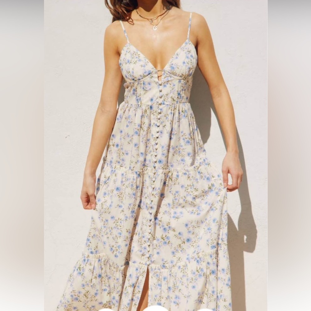 Dress Forum Loving Fate Bustier Tiered Maxi Dress – Lilac Floral (Size Small)